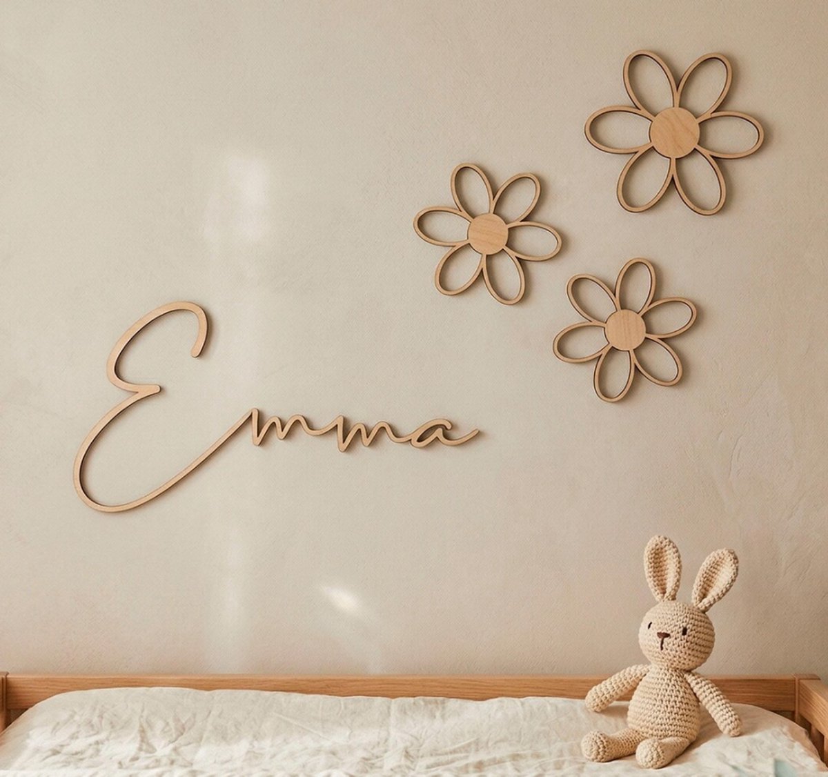 Gepersonaliseerde houten naam met bloemen – muurdecoratie kinderkamer – baby meisje cadeau – kraamcadeau – houten naam bord – nursery decor – babykamer accessoire – uniek gepersonaliseerd cadeau