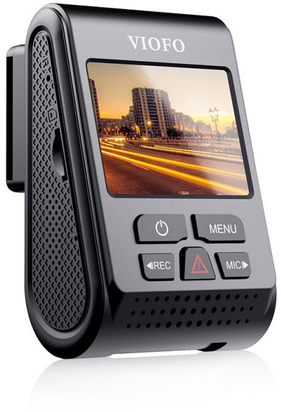Viofo dashcam met GPS, zwart, met een scherm dat een stadsgezicht toont.