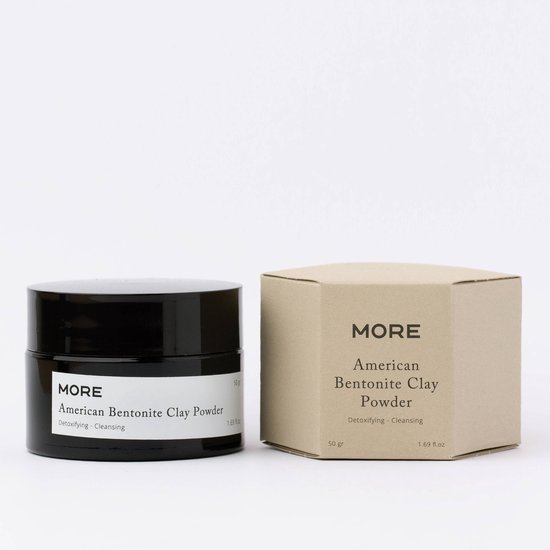 Pot met MORE American Bentonite Clay Powder, 50g, en kartonnen verpakking.