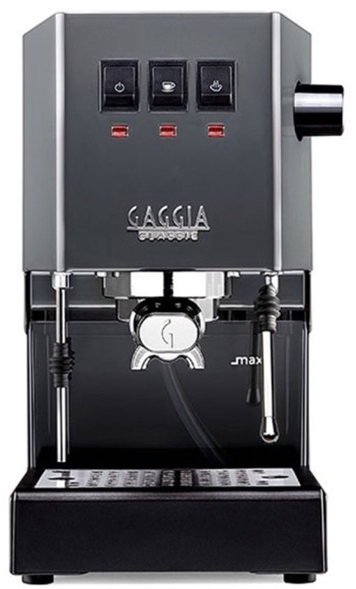 Gaggia Classic Evo Pro pistonmachine in mat grijs, met verchroomde details, geïsoleerd op witte achtergrond.