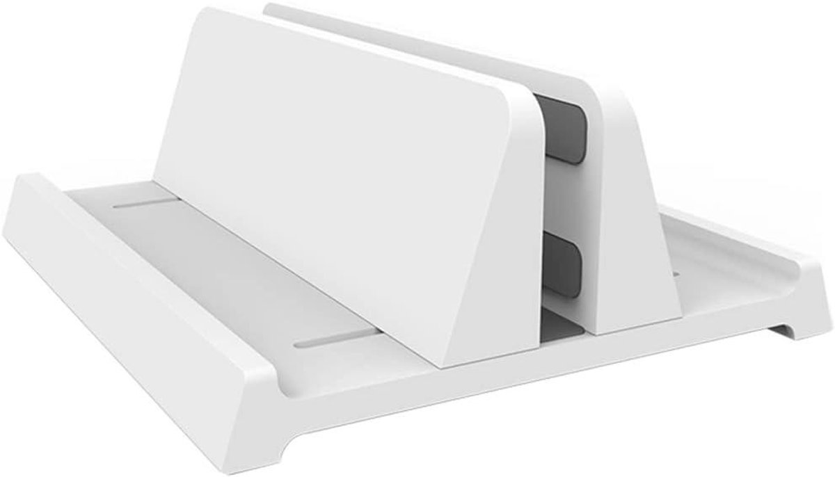 Witte, verstelbare verticale laptopstandaard, ruimtebesparende installatie.