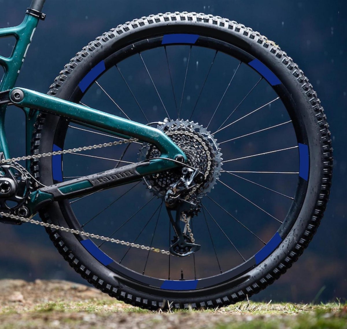 Velgenstickers Fiets - MTB Decals - Wielen Personaliseren - Weerbestendig Vinyl - 26-29 inch - Blauw