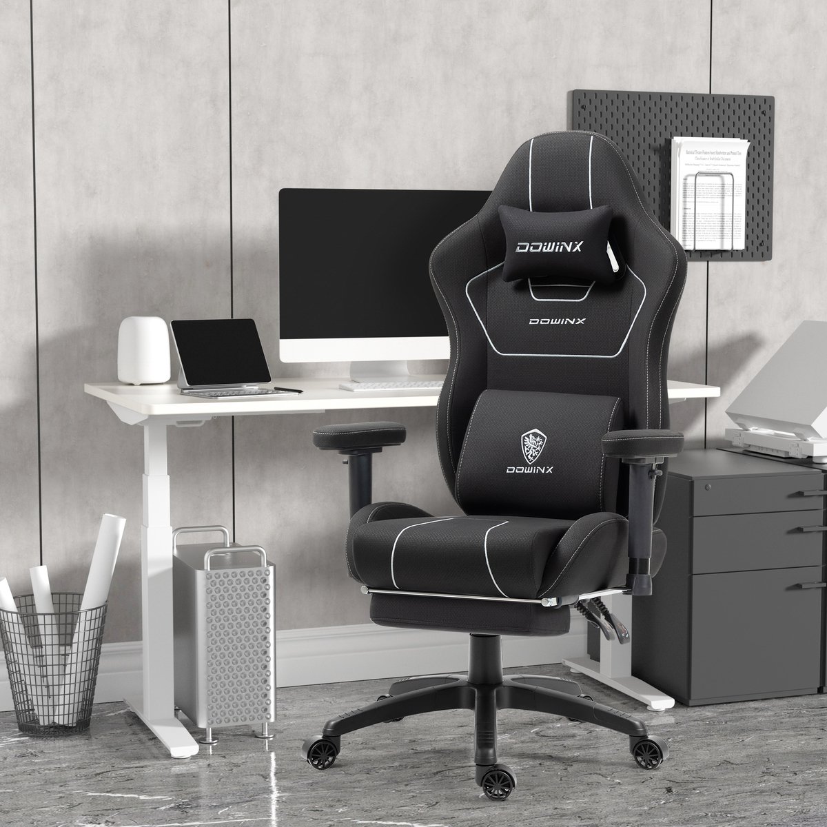 Dowinx Ergonomische Bureaustoel/Gamingstoel – Pocketveren Zitkussen – Met massagefunctie – Met Armleuningen en voetsteun – Stof – Zwart
