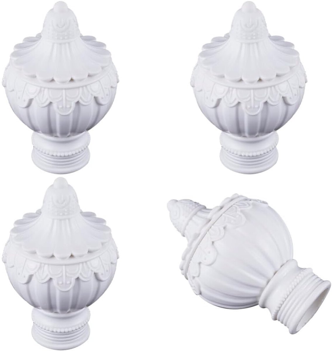 Een set van 4 decoratieve gordijnroedekoppen, witte plastic dopjes, geschikt voor gordijnroedes van 28 mm, afmetingen 105 x 64,6 mm, voor het decoreren van gordijnroedes.