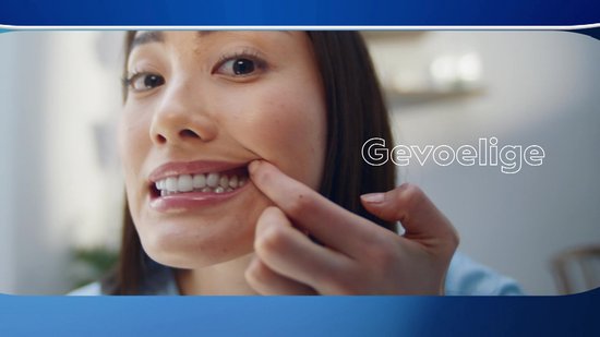 Oral-B iO 3 Elektrische Tandenborstel - Duo Zwart en Roze - inclusief Reisetui