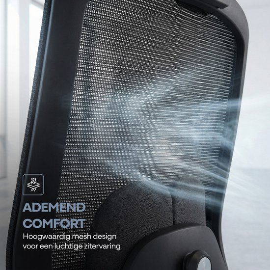 Zwarte bureaustoel met ademend mesh rugleuning voor comfort.