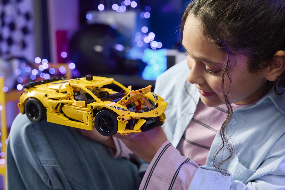 LEGO Technic Chevrolet Corvette Stingray - 42205 — afbeelding 6