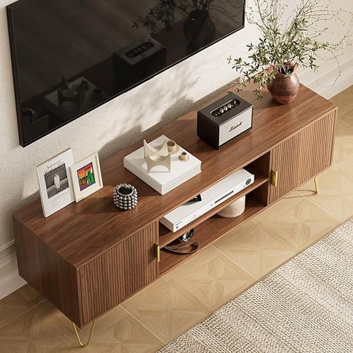 Luxe Walnoot TV Meubel 137x38x48 cm – Modern Dressoir met 2 Deuren en Opbergvakken voor 55-65 Inch TV – Stijlvol Laag TV Kast