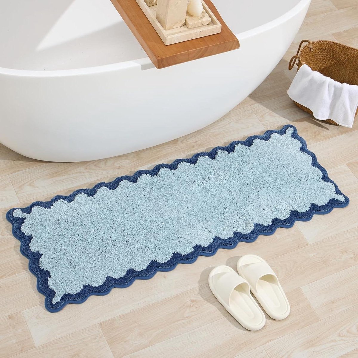 Badkamer Tapijt - Badmat Loper - Voeten Droog Houden - Geschulpt Sint-jakobsschelp Ontwerp - 43 x 119 cm - Blauw