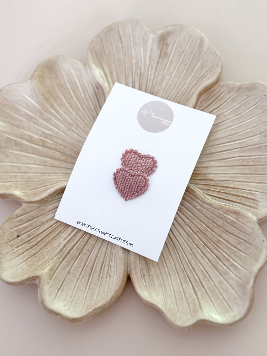 Antislip Haarspeldje Hearts - Oud Roze - Antislip Haarspeldjes - Hartjes - Haarspeldjes voor Baby & Newborn - Haaraccessoires voor Meisjes & Kinderen - Kraamcadeau