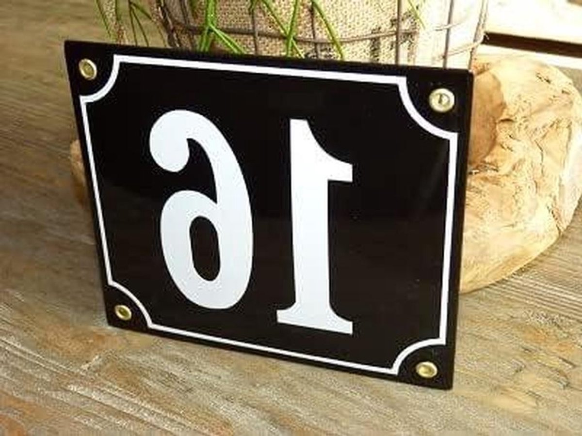 Huisnummer Enamel - Nummerbord Woning - Huis Herkenbaar Maken - Handgemaakt Relief - 18x15 cm - Zwart Wit
