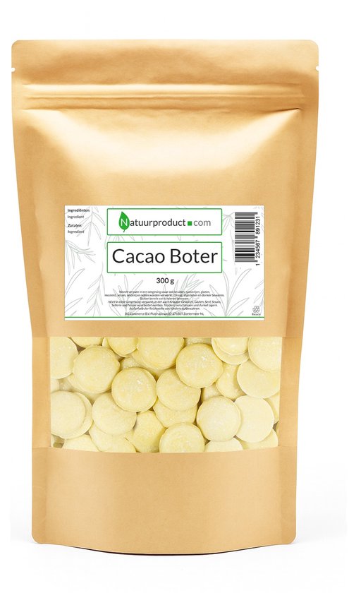 Bruine zak met "Cacao Boter 300 g" en daaronder kleine, lichtgele cacaoboter schijfjes.