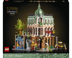 LEGO 10297 Boutique Hotel
