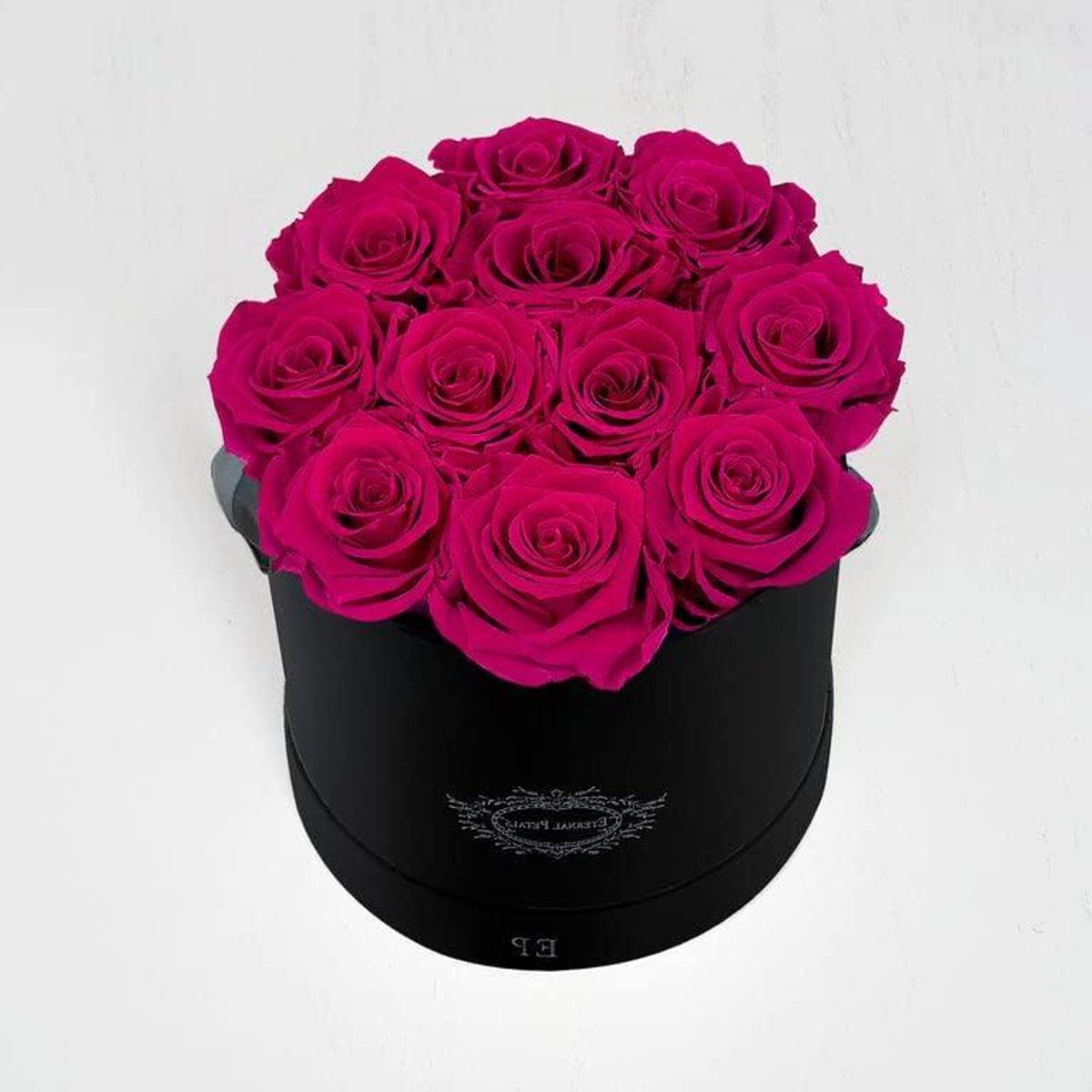 Eeuwige Rozen - Behandelde Rozen Bloemen - Decoratie Cadeau - Echte Rozen Jaar Lang - 12 Rozen Doos - Fuchsia