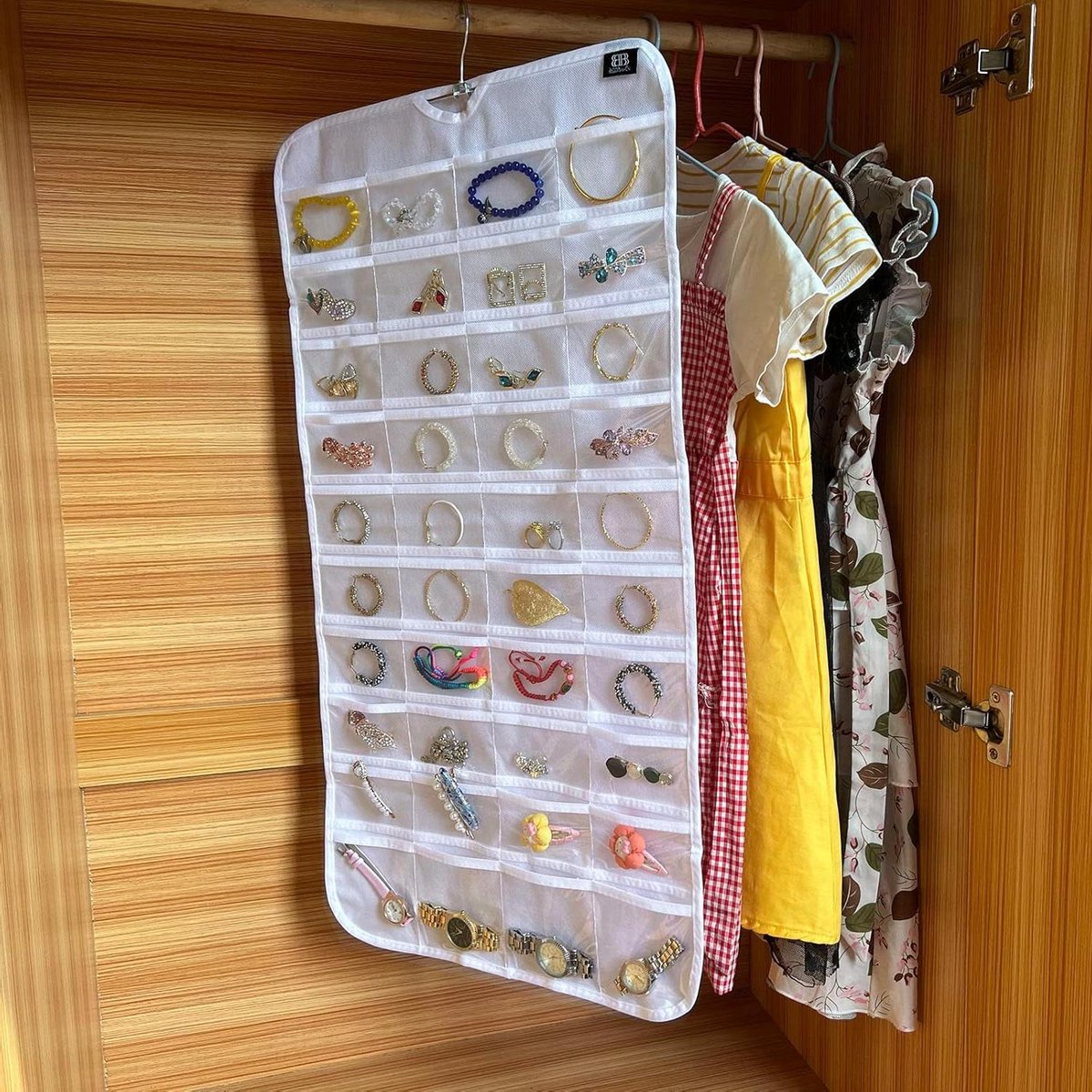 Sieradenorganizer om op te hangen - Juwelendoos organizer - Sieraden opbergen - 80 doorzichtige vakken - 419 x 787 cm