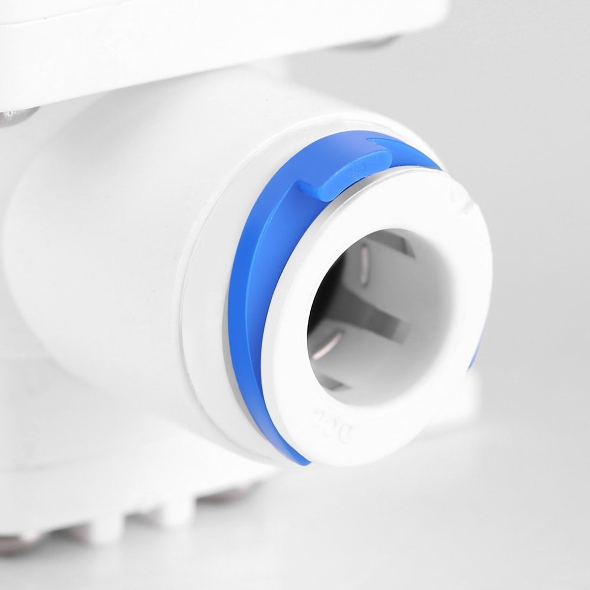 Dailygoods- Waterdrukregelaar met Filterbescherming - Rotonde Drukventiel - Hoogwaardige Kunststof - Stabiele Waterdruk - Geschikt voor RO Systeem - Duurzaam en Schokbestendig
