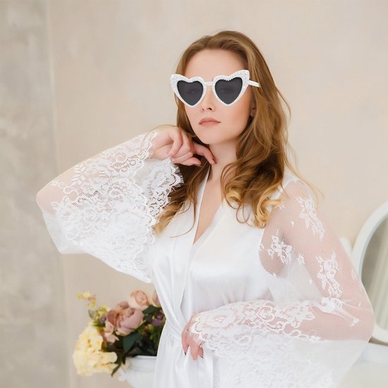Cosensi - Dailygoods - Retro Hartvormige Zonnebril met Witte Parels van Cosensi — afbeelding 5