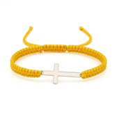 Verstelbare Armband Geel met Zilverkleurig Kruis – Minimalistisch & Spiritueel Design voor heren en dames