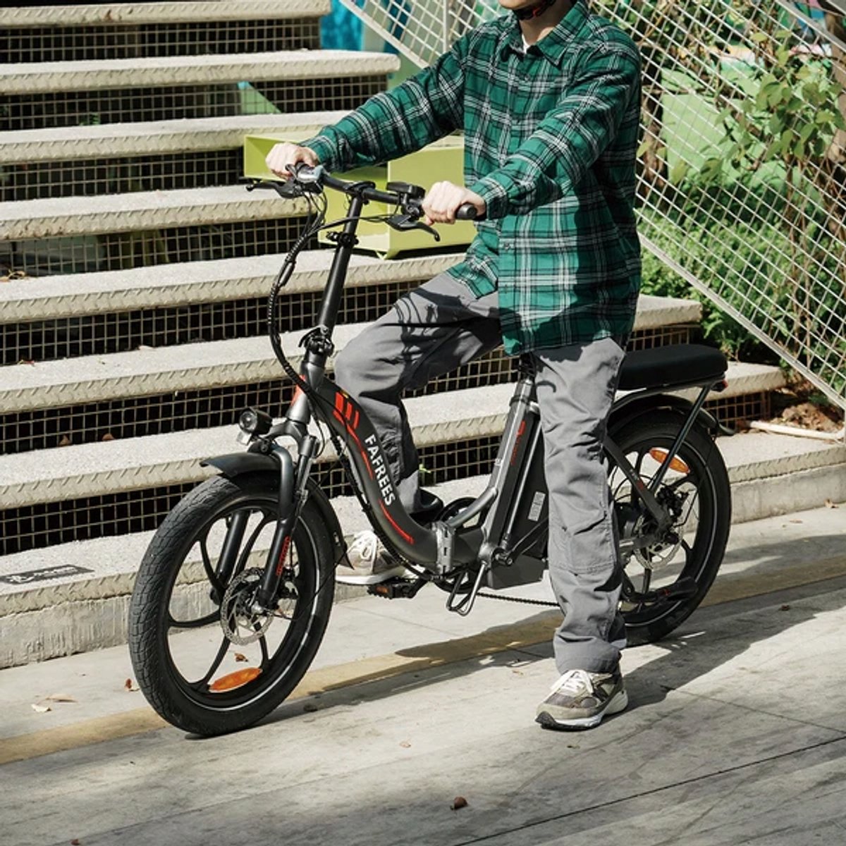 Fafrees F20+ Opvouwbare E-Bike-25km/h - 20Ah Accu - 7 Versnellingen Shimano-20x3.0 Dikke Banden thumbnail 5