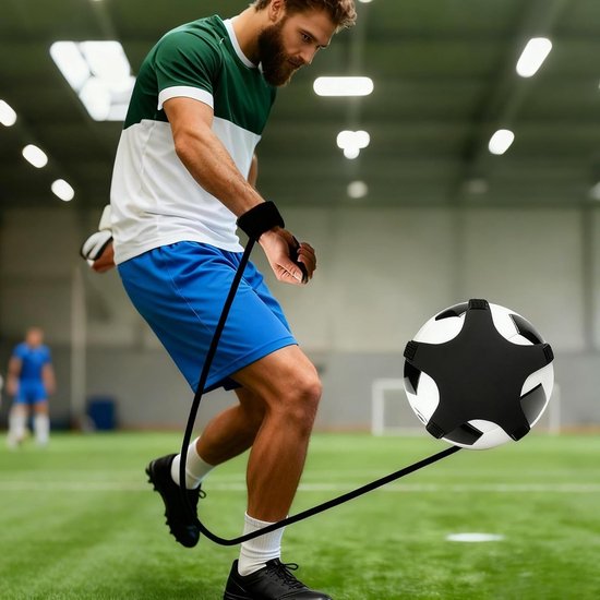 Voetbal Oefenuitrusting - Bal Trainer - Balvaardigheid Verbeteren - Zelf Return Systeem - Verstelbare Riem - Uniek — afbeelding 5