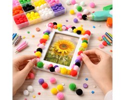 Craft Pom Pom 100 Stuks - Hobbypakket met Pompons in 4 Maten (1-3,5cm) - Meerkleurig - Polyester - Geschikt voor Kinderen vanaf 3 Jaar - Ideaal voor Knutselen en Decoreren