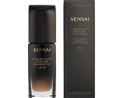 Sensai Flawless Satin Moisture SPF 25 Foundation 30 ml