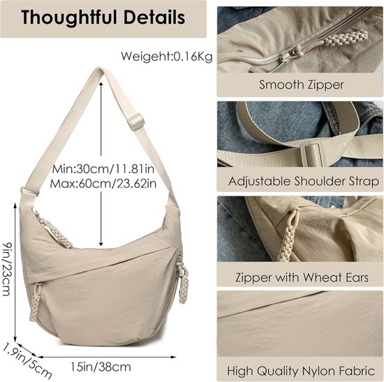 Beige nylon tas met ritssluiting, verstelbare band en gedraaide ritstrekkers.