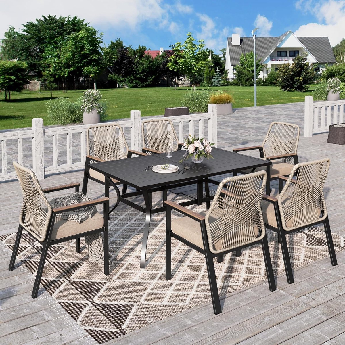Tuinmeubelset 7-delig 160x90 cm – Rotan Eettafel Set met 6 Stoelen & 8 cm Dikke Kussens – Weerbestendig Metaal met Parasolgat – Beige Moderne Tuinset voor 6 Personen – HomebyNicole