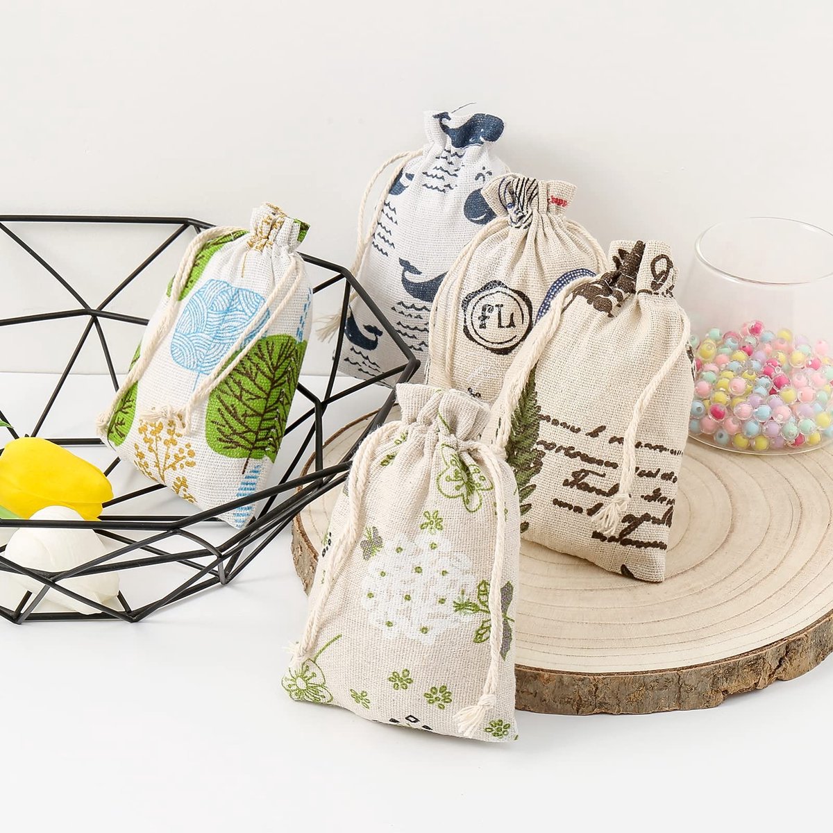 Allecto - Jute Tassen - Katoenen Zakjes - Duurzaam en Praktisch - 25 Stuks - Cadeauzakjes - Geschikt voor Diverse Gelegenheden - 5 Motieven