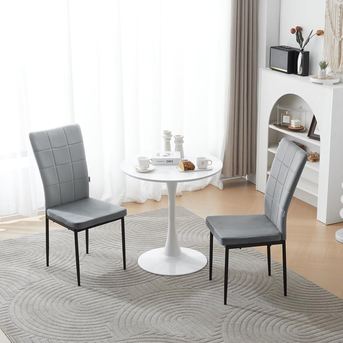 Luxe Velvet Eetkamerstoelen Set van 4 – Moderne Fluwelen Dining Chairs met Hoge Rugleuning, Metalen Poten en Comfortabele Zitting 40,5x43x96,5 cm – Donkergrijs