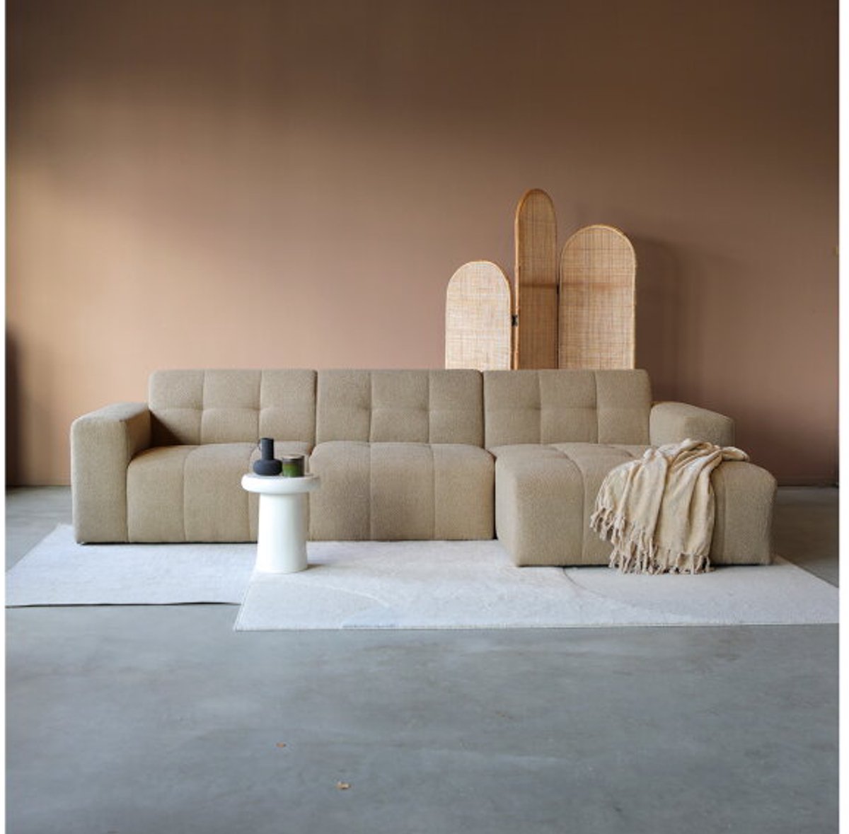 Meubelplaats PEPP interiors WAVE hoekbank met chaise longue rechts - stof Now or Never rpes 18 lichtbruin - 305x155x80 cm