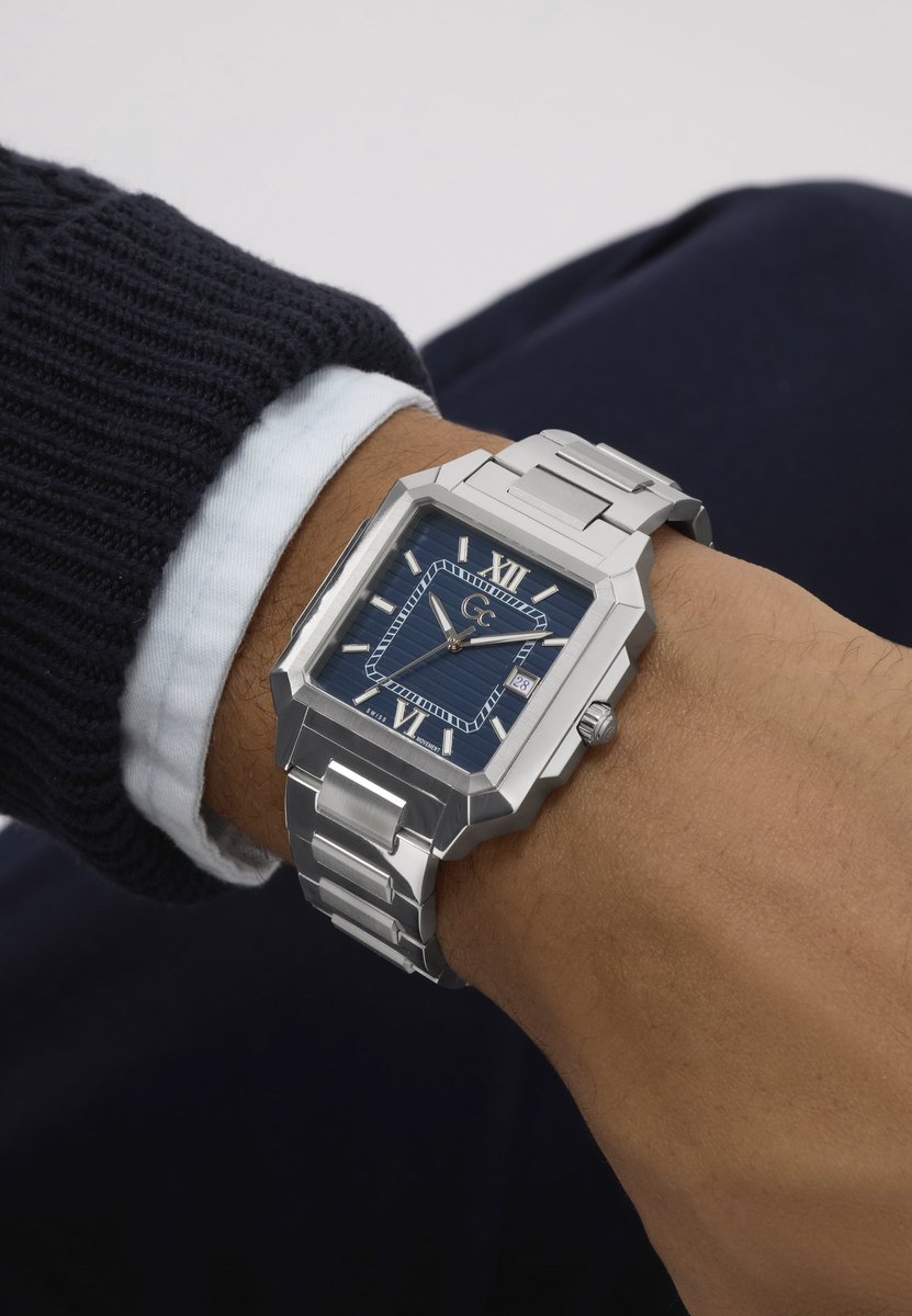 Gc Gc Squarecut Quartz Analoog Horloge Zilvertint En Blauw Behuizing: 100% Roestvrij Staal | Armband: Roestvrij Staal 41 mm Z74001G4, Z74003G7, Z74004G9
