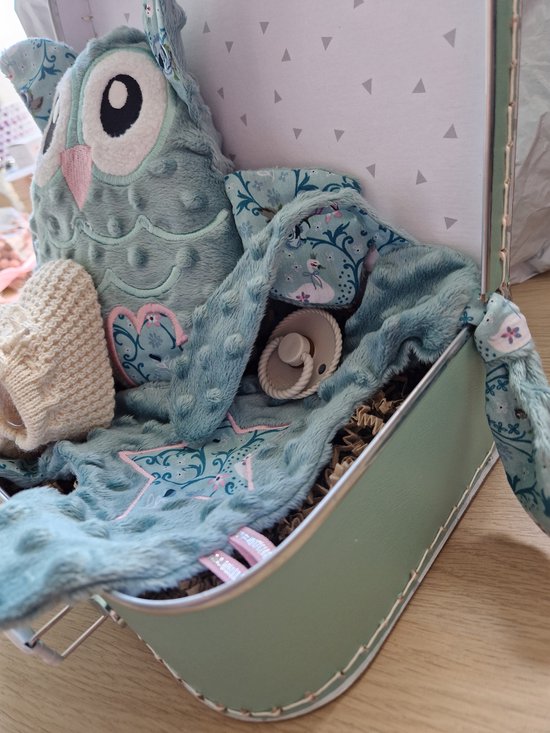 Luiertaart luierdriehoekje small meisje- babyshower- kraamcadeau van Luiertaart — afbeelding 4