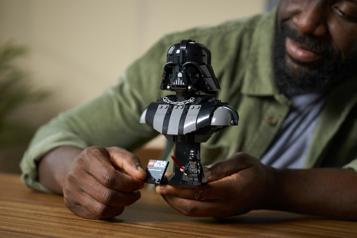 LEGO Star Wars Darth Vader Buste - 75439 — afbeelding 11