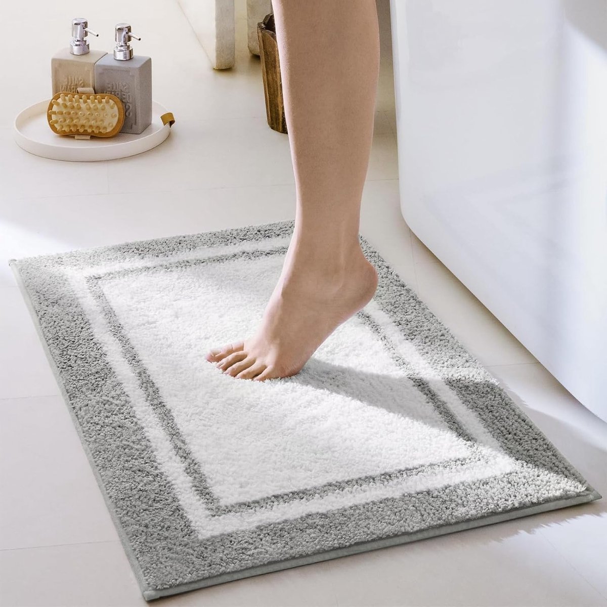 Zachte en Absorberende Microvezel Badmat, Antislip en Wasbaar, Ideaal voor Badkamervloer, Grijs 60 x 40 cm