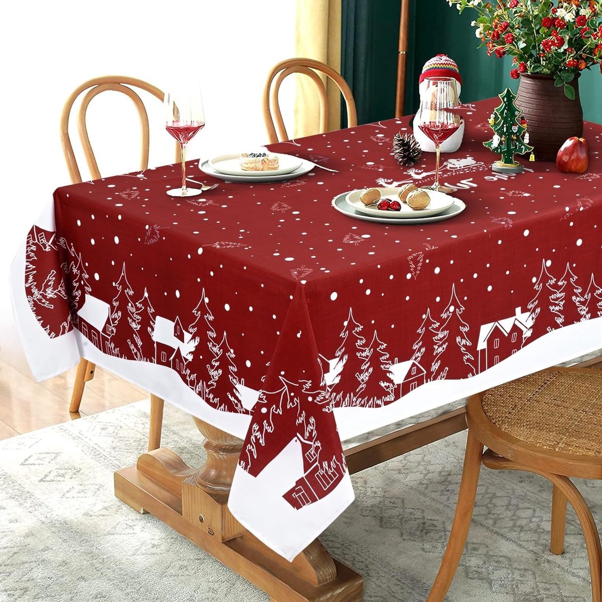 Kersttafelkleed in Rood, Wasbaar en Waterdicht, Rectangular voor Buiten, met Cartoon Ontwerpen van Bomen en Elken, Ideaal voor Winterse Feestdagen, 140 x 200 cm