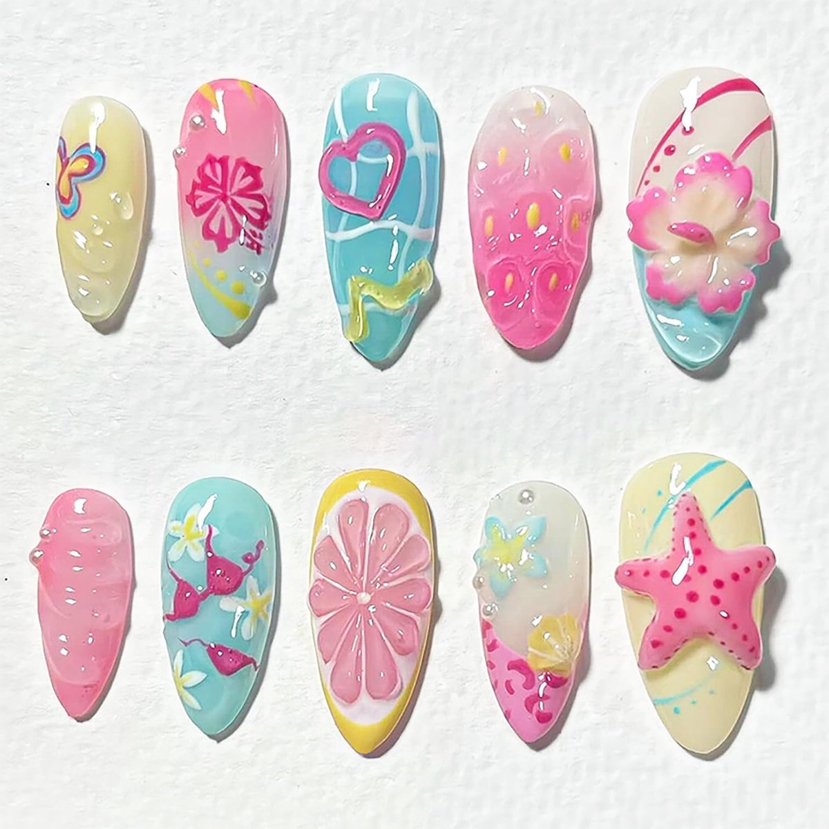 Set van 30 Neppinnen in Medium Amandelvorm met 3D Bloemen en Sterrenzeedieren, Perfect voor Zomer en Strand, Ideaal voor Nagelkunst en Manicure