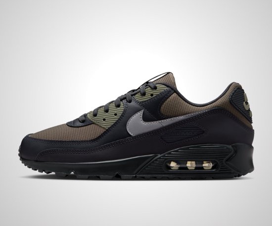 Chaussures Nike Air Max 90 pour hommes”Taille 42.5