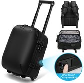 Zwarte rugzaktrolley met uitgeschoven handvat, met details van de verborgen schouderbanden, de inhoud en de 'One-Touch Compression' knop.