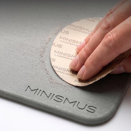 Minismus Diatomite Sneldrogende Badmat Extra Groot - Licht Grijs 80x50cm - Antislip Douchemat Binnen 30 Seconde Droog - Absorberende Badmat - Douche Mat - Diatomiet Badmat - Stenen Badmat - Badkamer Mat - WC Mat