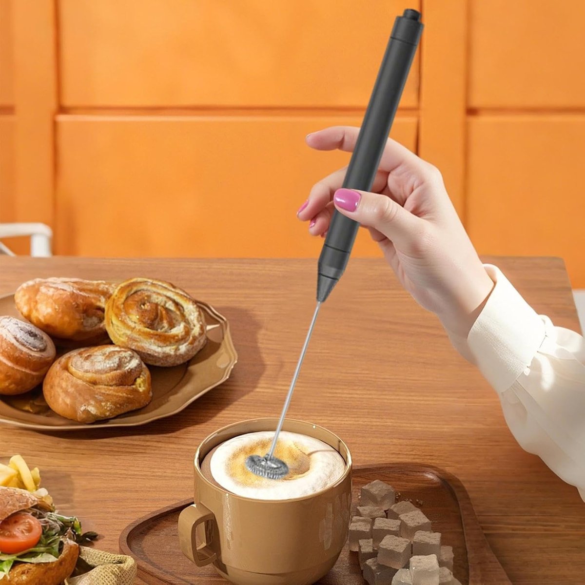 Handmatige Melkopschuimer - Koffiemixer Opschuimer - Dranken Bereiden - Eenknopsbediening - 24 cm - Zwart