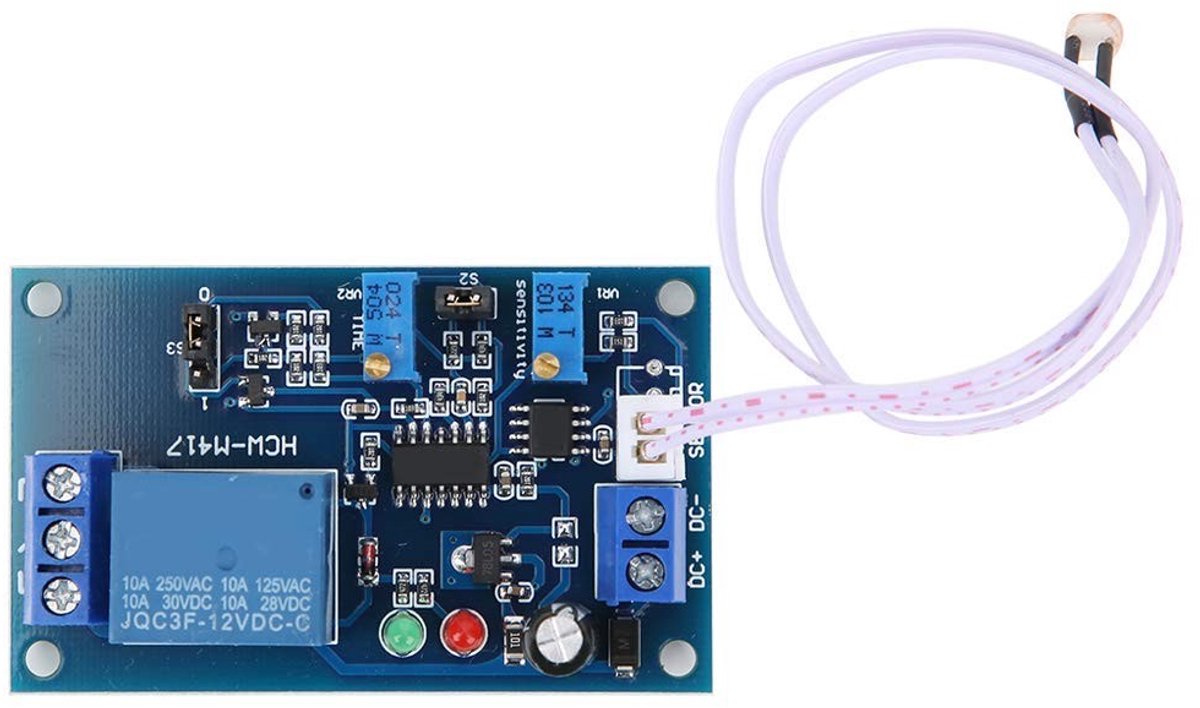 Dailygoody - Lichtgevoelige Relaismodule - Instelbare Schakelaar - Automatische In- en Uitschakeling - 12V - Multifunctioneel - Geschikt voor verlicht...
