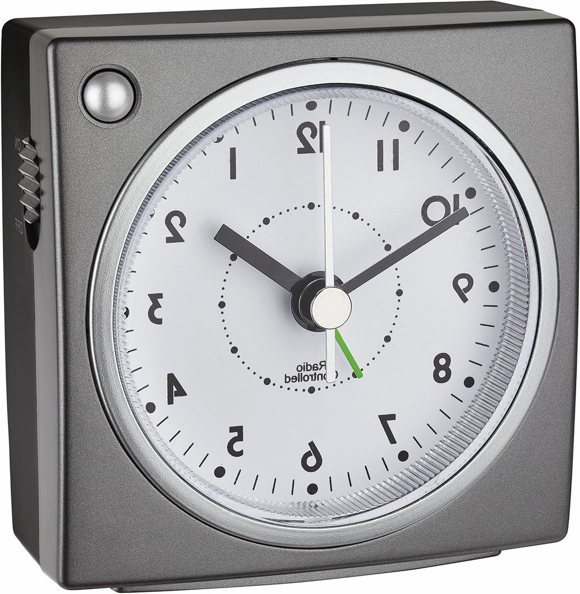 Wekkerradio met verlichting - Analoge wekker - Wakker worden - Radiogestuurde klok - 77 x 43 x 78 mm