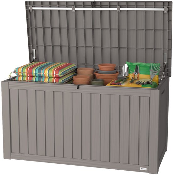 Grijze opbergbox met gestreept kussen, potten en tuingereedschap.