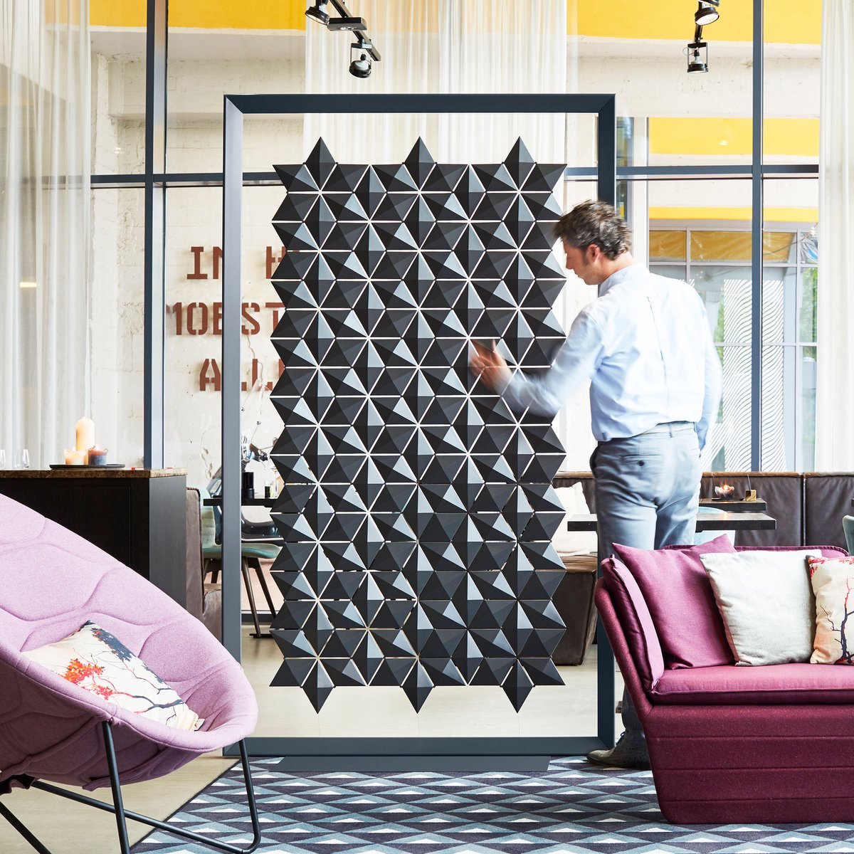 bloomming Flexibele restaurant partition – Facet 136 × 220 cm in grafiet