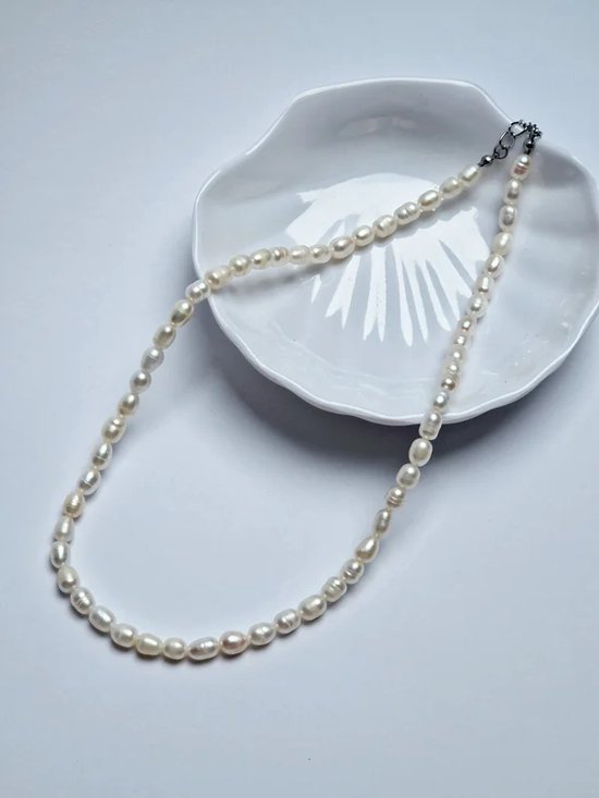 Collier de perles - Perles d'eau douce - Collier naam - Collier femme personnalisé avec lettres - Le Salon de Bijouterie