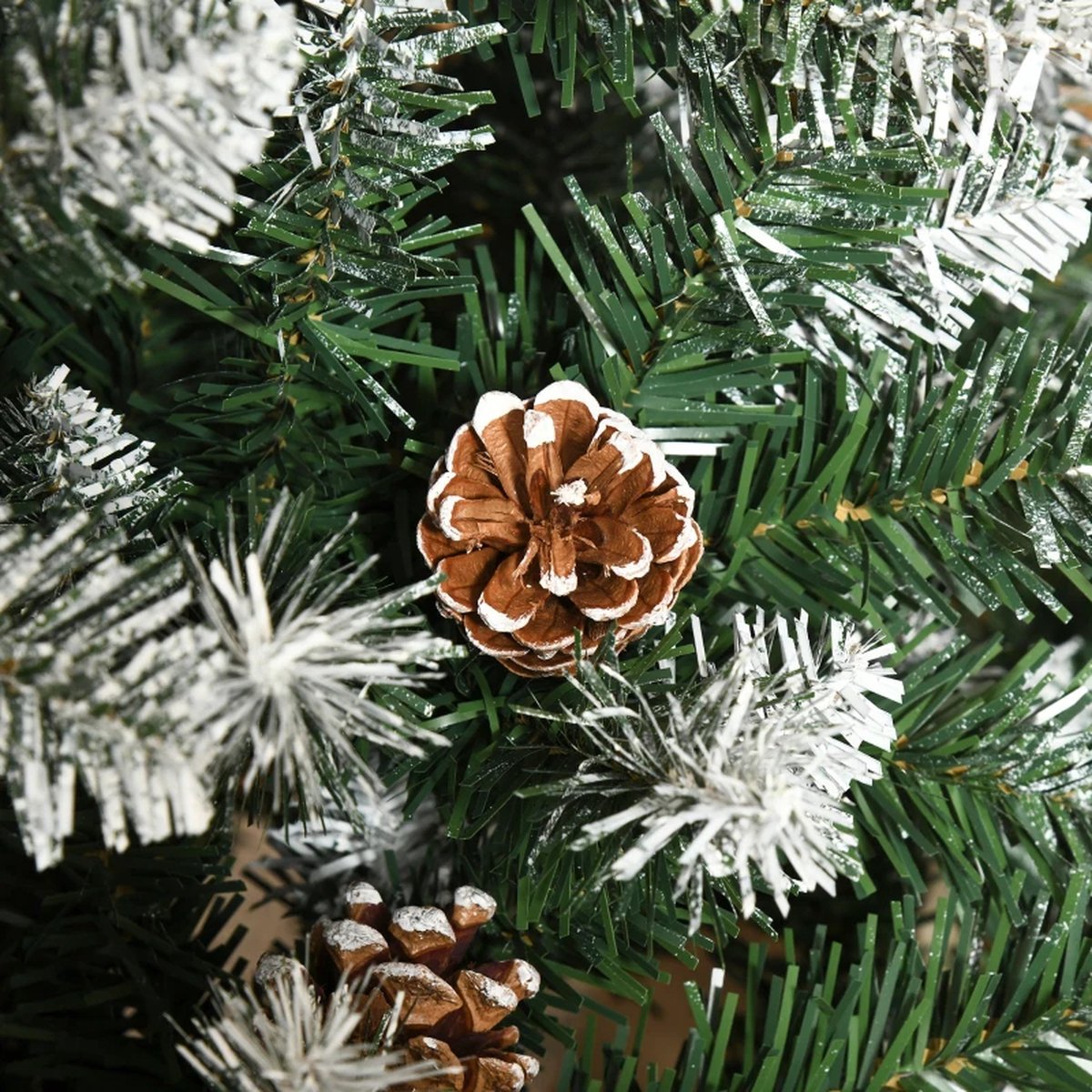 TRUUSK Kunstkerstboom 180 cm - 630 takken - 37 kegels - Besneeuwde punten - Vuurvast - Kerstboom met sneeuw effect