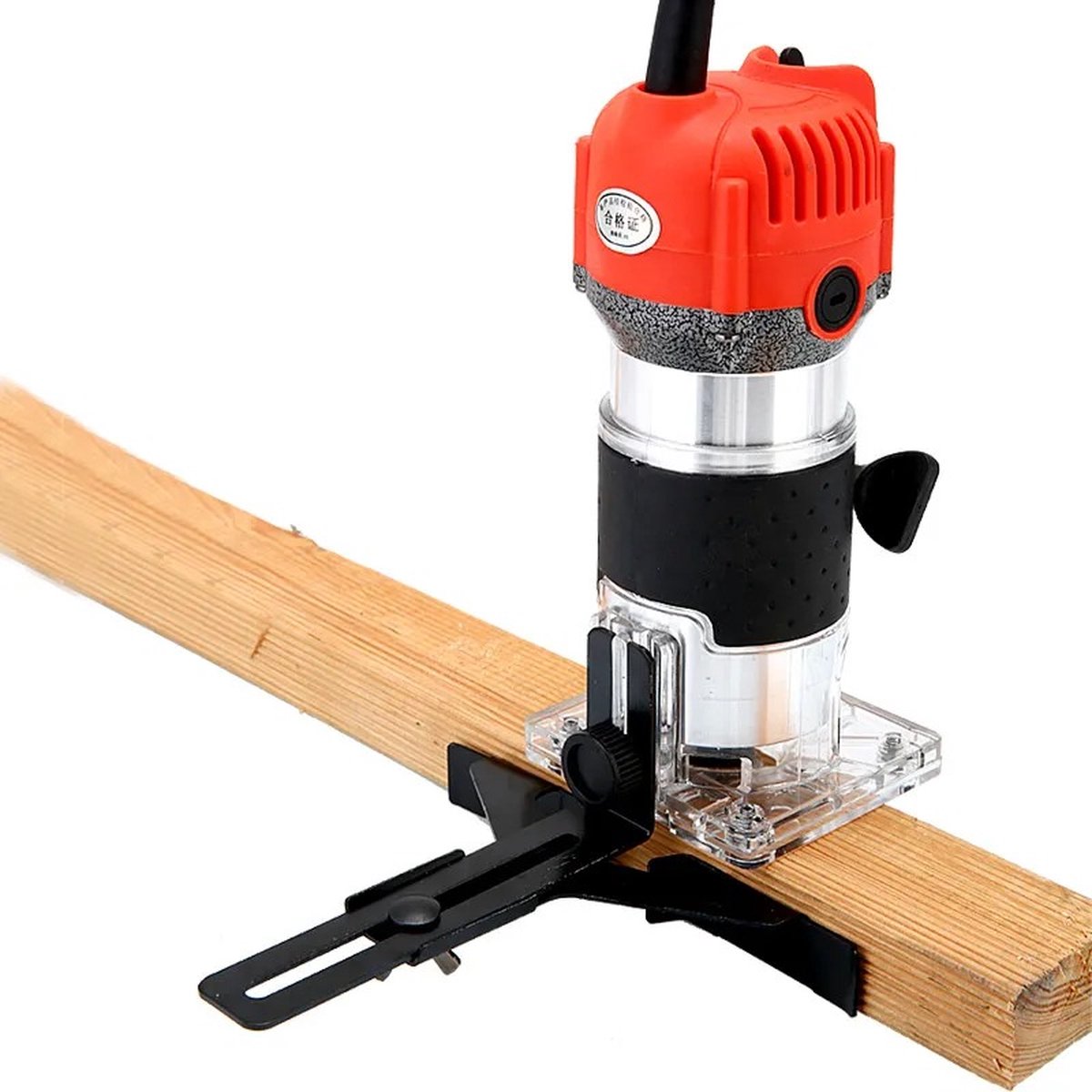 Houtbewerking - Multitool - Elektrische trimmer - trimmen - deflashing - inkepingen - snijwerk