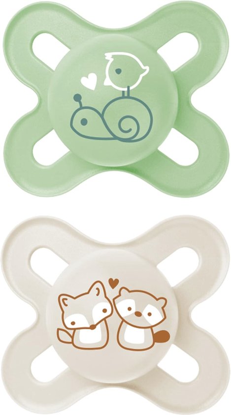 MAM Air siliconen fopspeen in set van 2, extra licht en luchtig schilddesign, tandvriendelijke babyfopspeen van speciaal MAM SkinSoft silicone met fopspeenbox, 0-6 maanden, lam/aardbeien