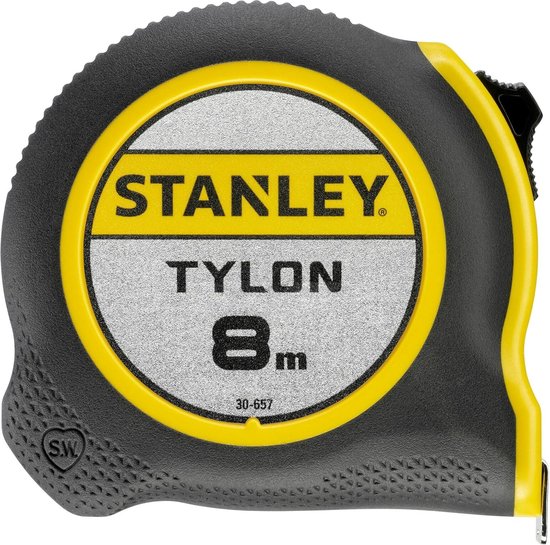 Zwarte Stanley Tylon rolbandmaat met geel rond logo dat 'Stanley Tylon 8m' toont.